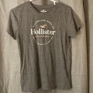 Hollister tee